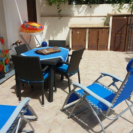 Villino Messina Lägenhet San Vito Lo Capo Exteriör bild